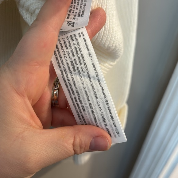 NWOT Abercrombie & Fitch Button-Up Cardigan Sweater - Picture 5 of 6